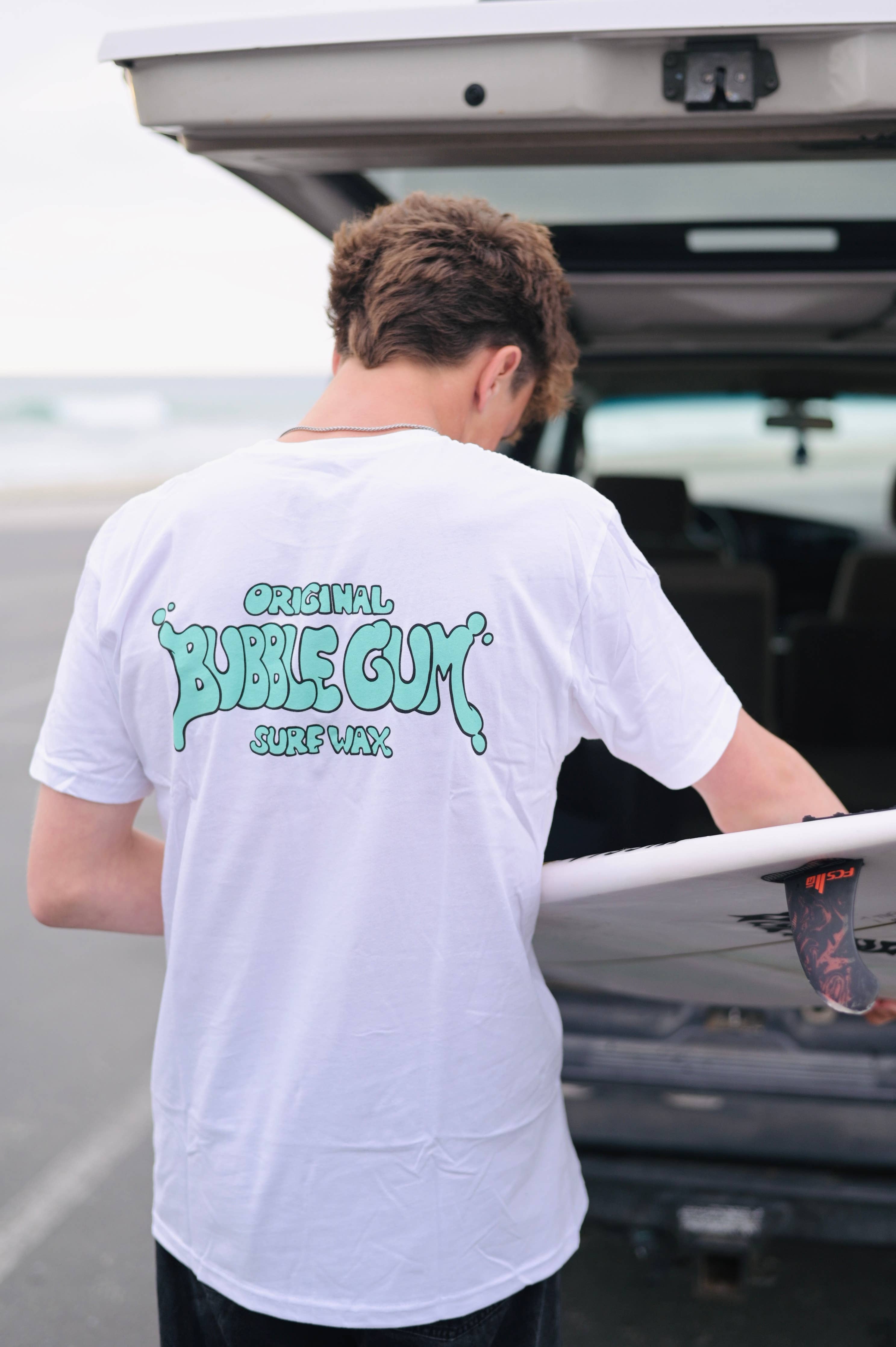 Bubble Gum Surf Wax Foam White surf t-shirt
