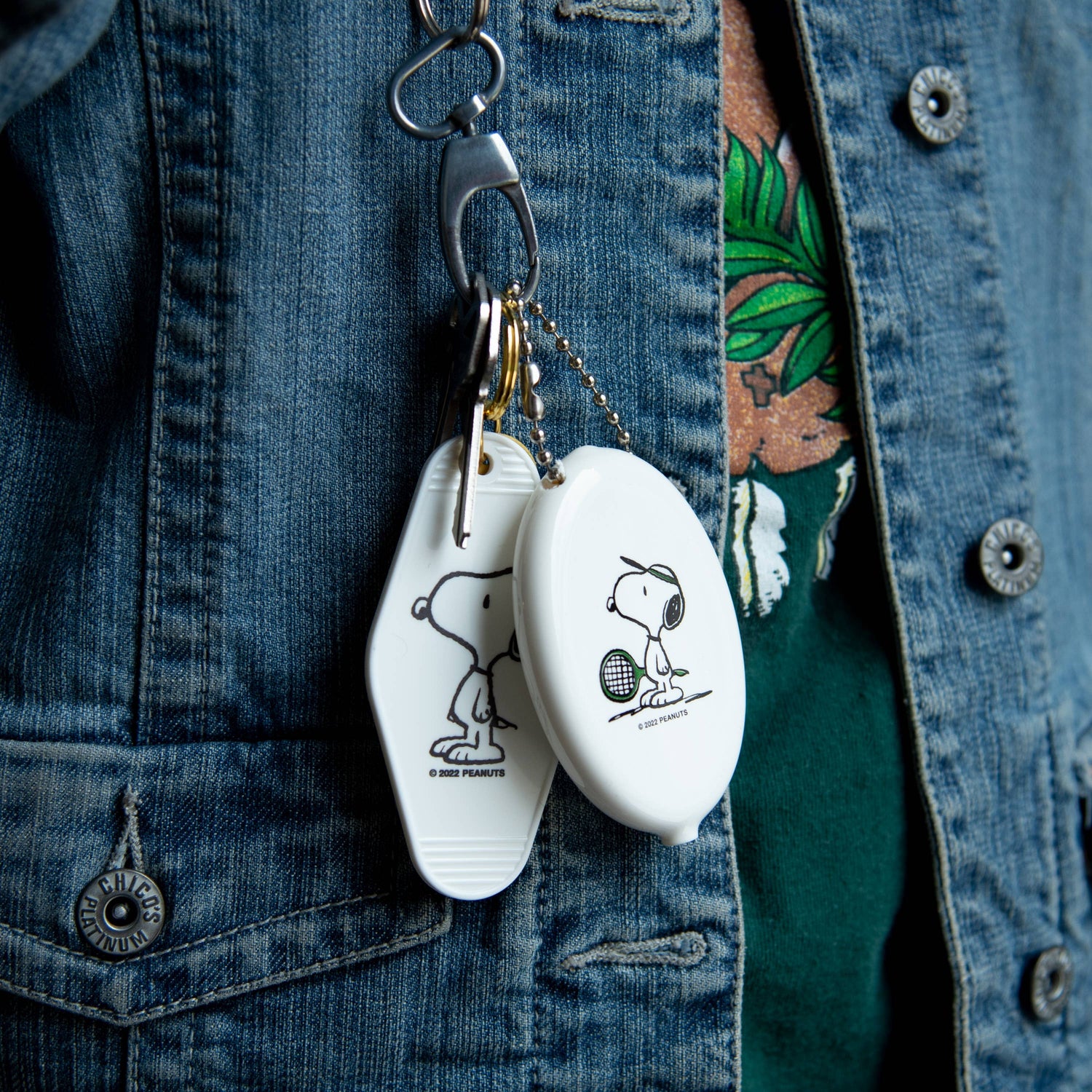 Peanuts® - Classic Snoopy Key Tag (White)