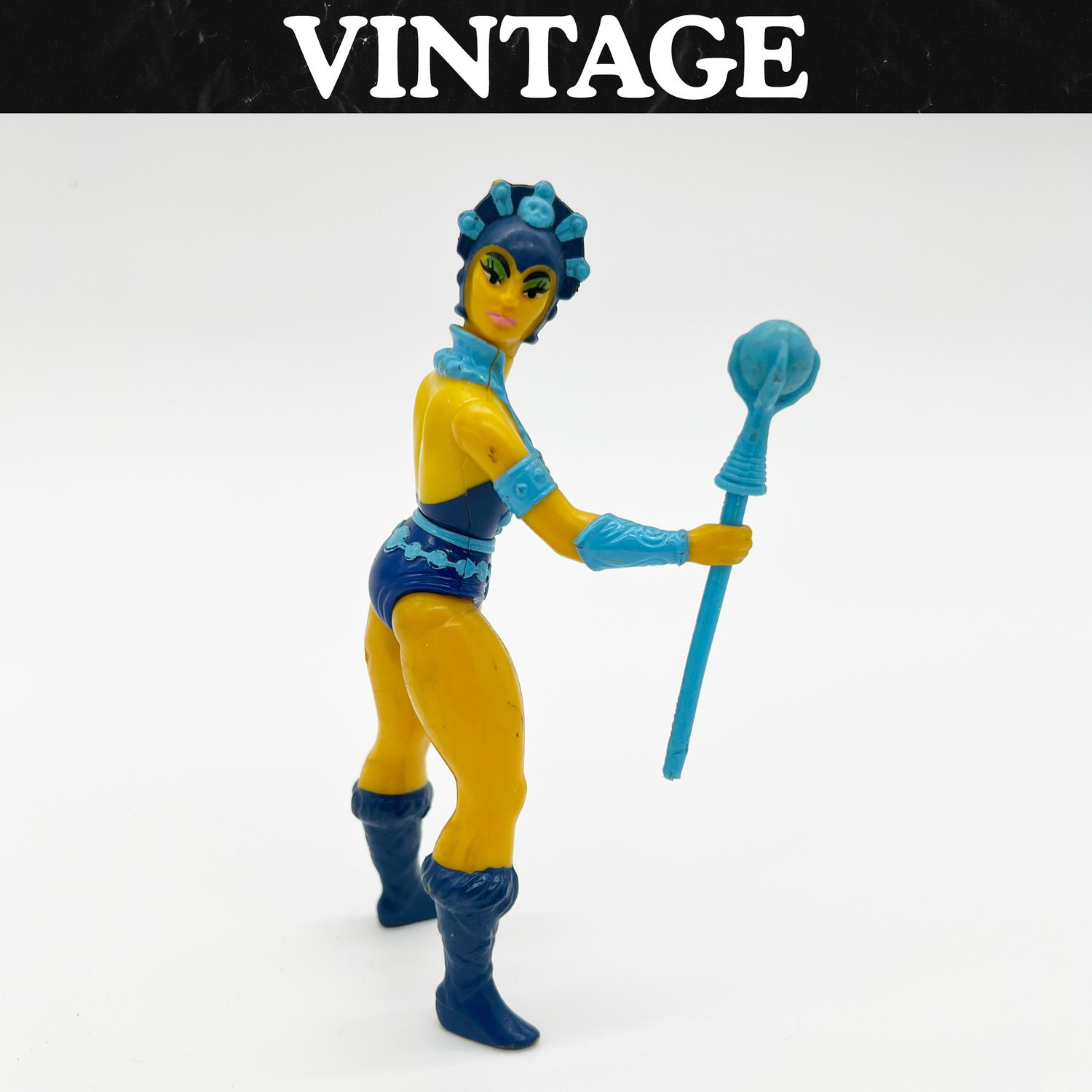 Vintage MOTU Evil-Lyn Action Figure