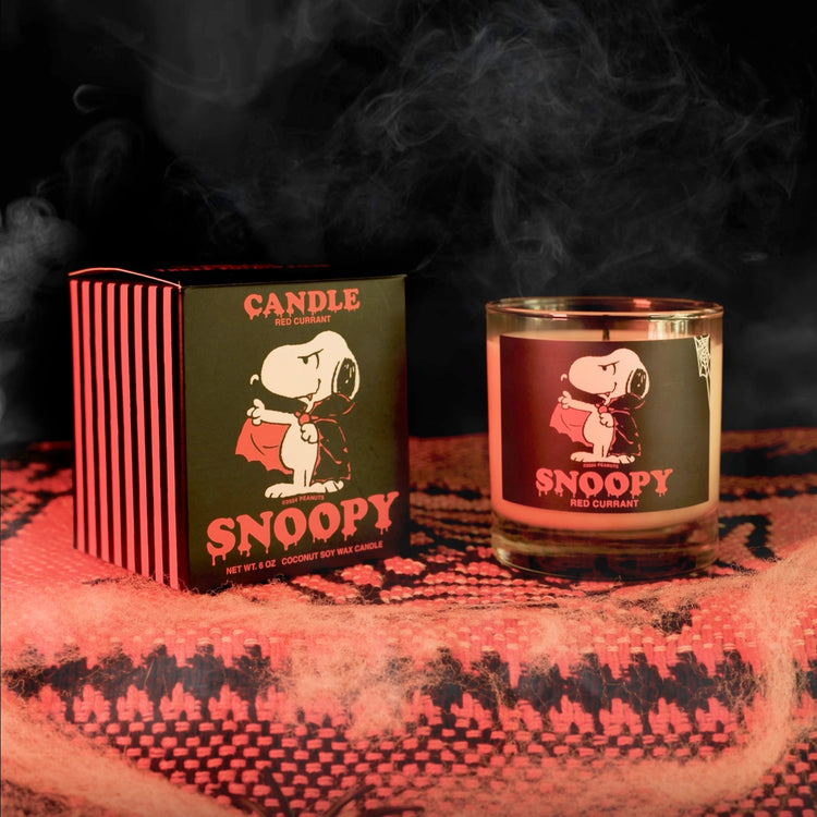 Peanuts® Candle - Snoopy Dracula (Red Currant)