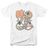 Looney Tunes characters including Bugs Bunny, Daffy Duck, Taz, Sylvester, Tweety, and Gossamer in colorful retro circles on a white T-shirt