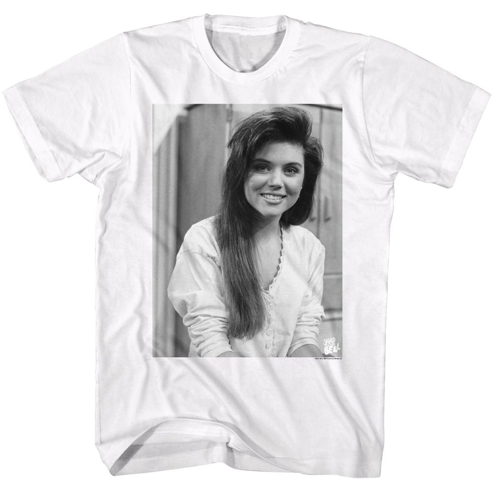 White T-shirt featuring a black-and-white portrait of Kelly Kapowski from Saved by the Bell, smiling with long hair and a casual outfit.